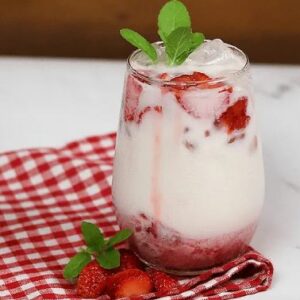 Yogurt dâu